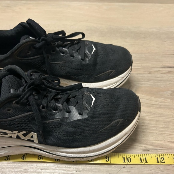 Hoka One One Shoes Women Sz 8.5 Clifton 10 Black White Athletic Running Sneakers - Picture 12 of 12